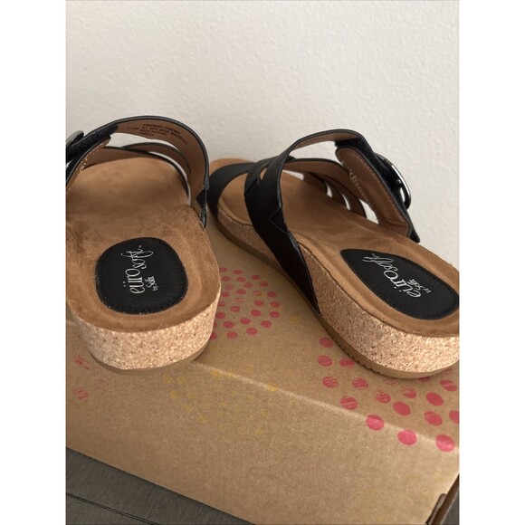 Euro Soft by Softt Gwenda Black Sandals Women's Size 7.5 Open Toe Buckle Closure - Picture 11 of 14